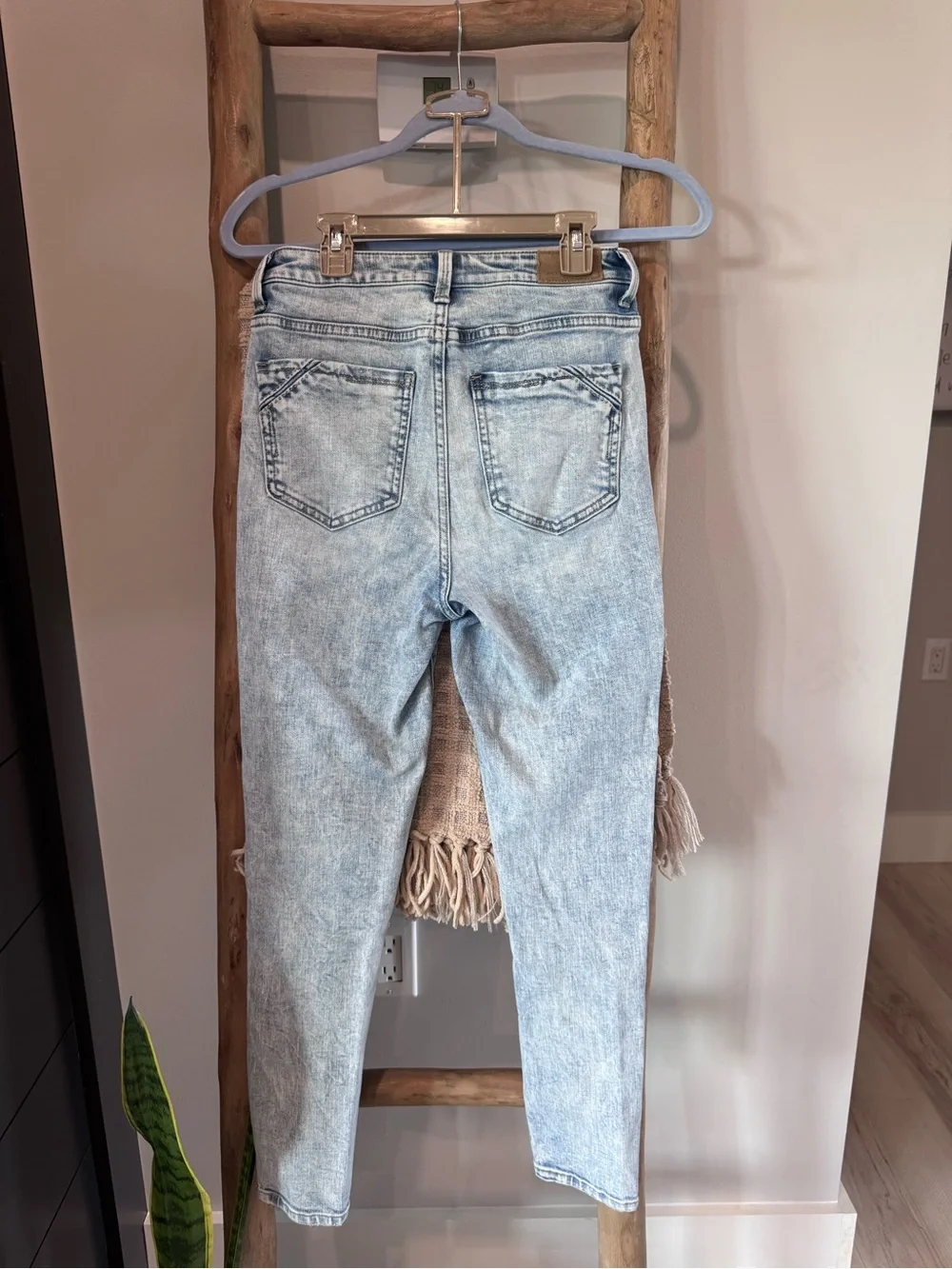 Buckle Light Blue High-Rise Women’s Jeans